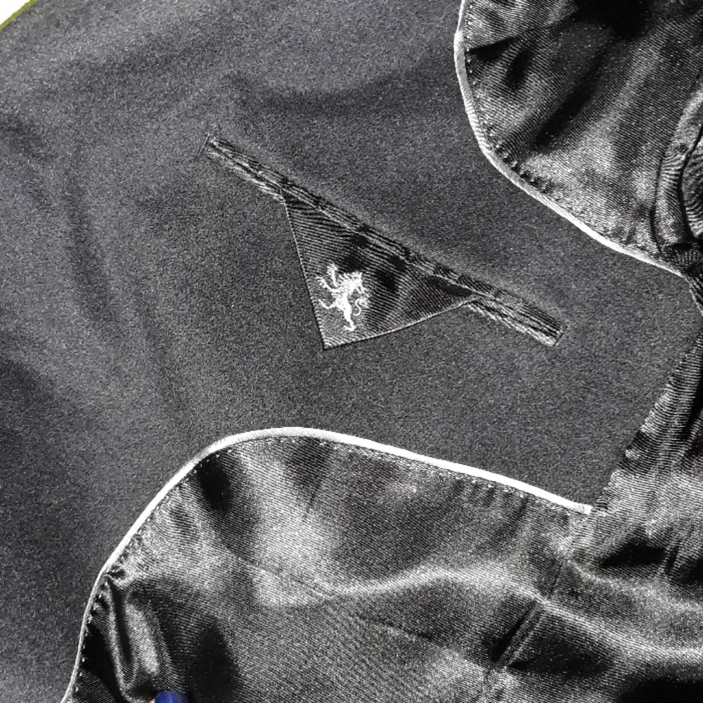 Express Wool Trenchcoat - Picture 6 of 6